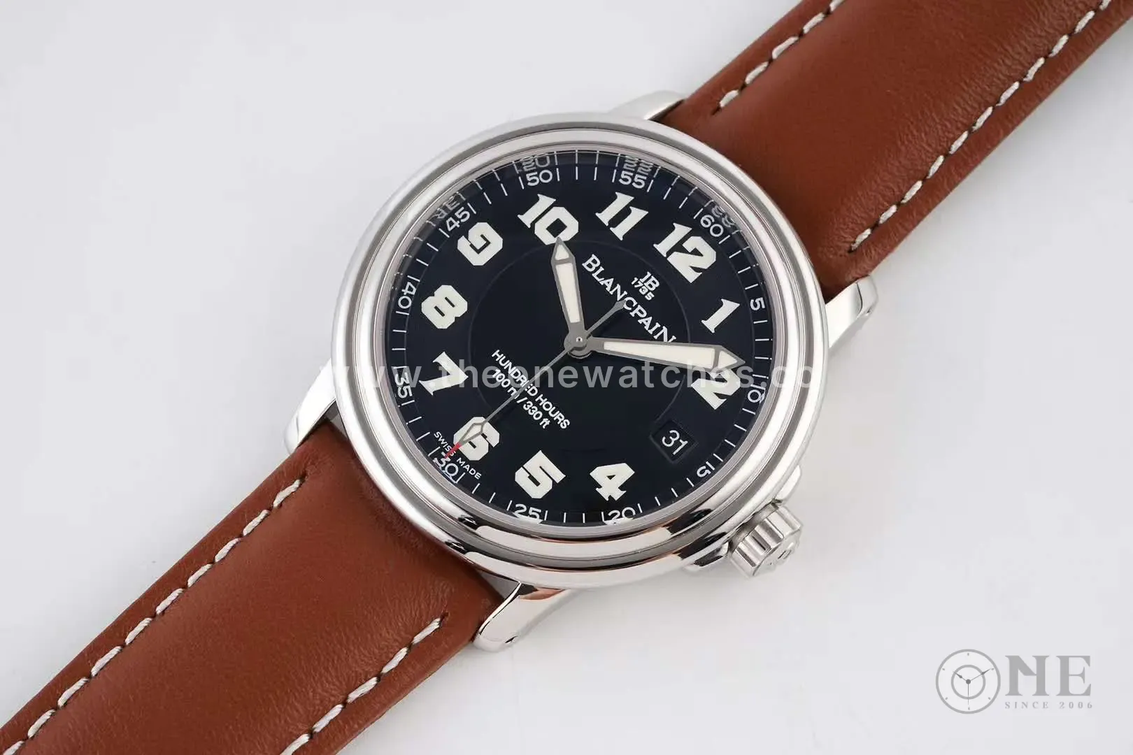 Hundred Hours schwarzes Zifferblatt in Stahl am braunen Lederarmband – Bild 5
