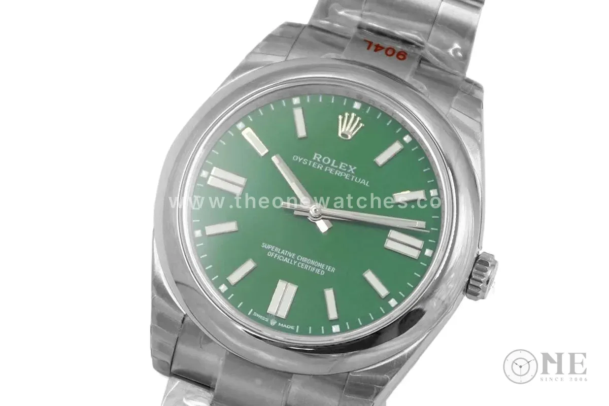 Oyster Perpetual 41mm Green Dial 114300 - Image 3