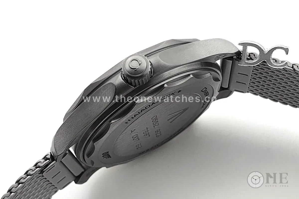 Seamaster Diver 300M “No Time to Die” édition limitée – Image 6