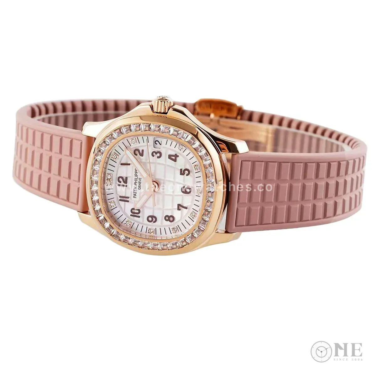 Aquanaut Luce 5072R MOP Dial in Rose Gold - Image 4