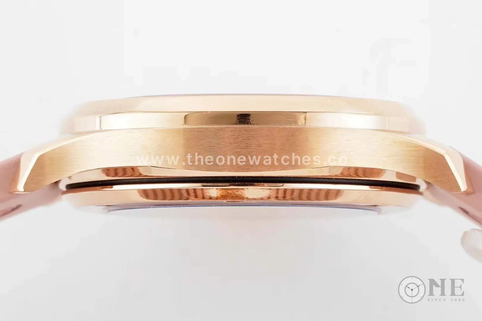 Aquanaut Luce 5072R MOP Dial in Rose Gold - Image 10