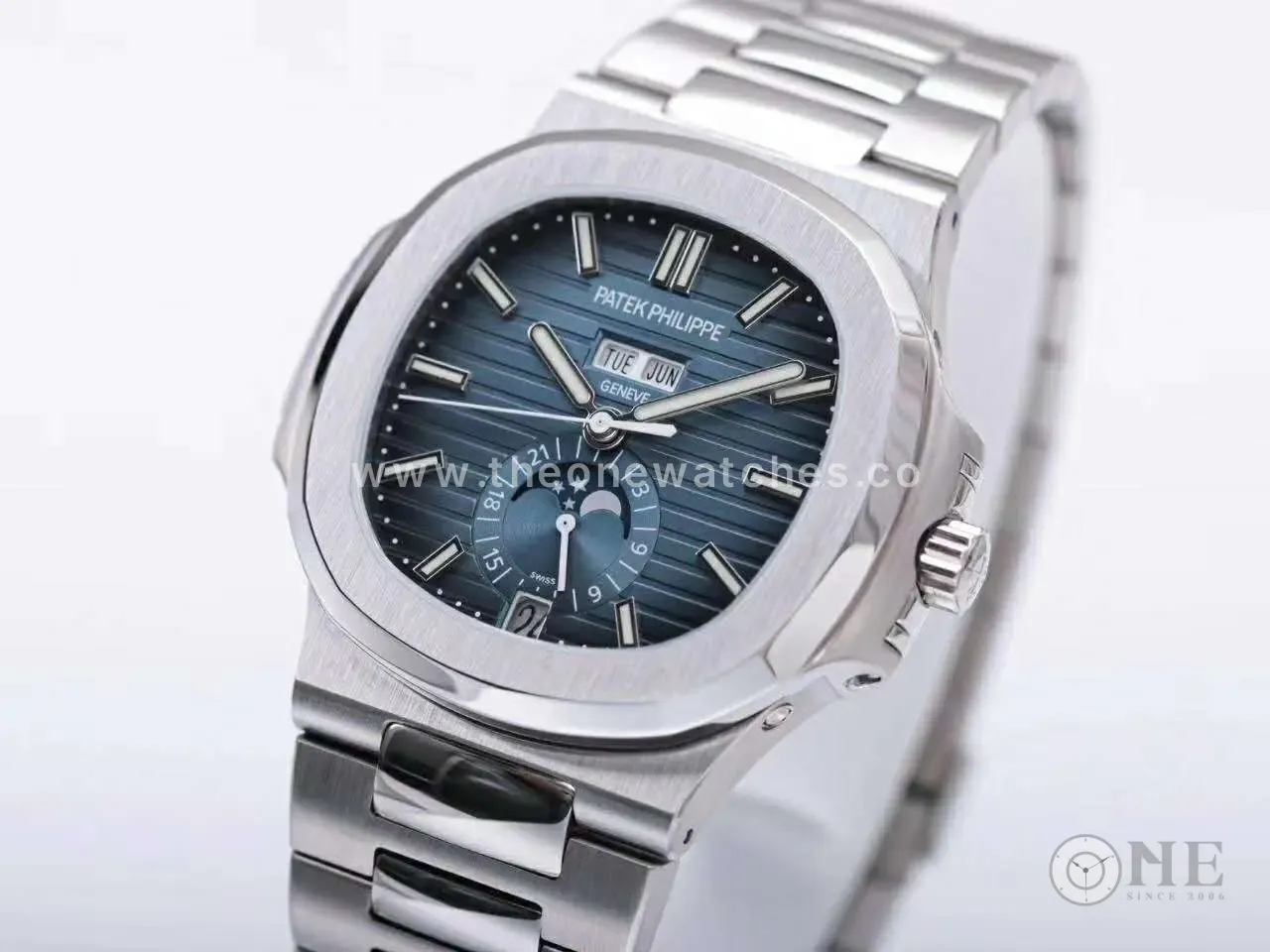 Nautilus 5726/1A-014 cadran bleu en acier – Image 2