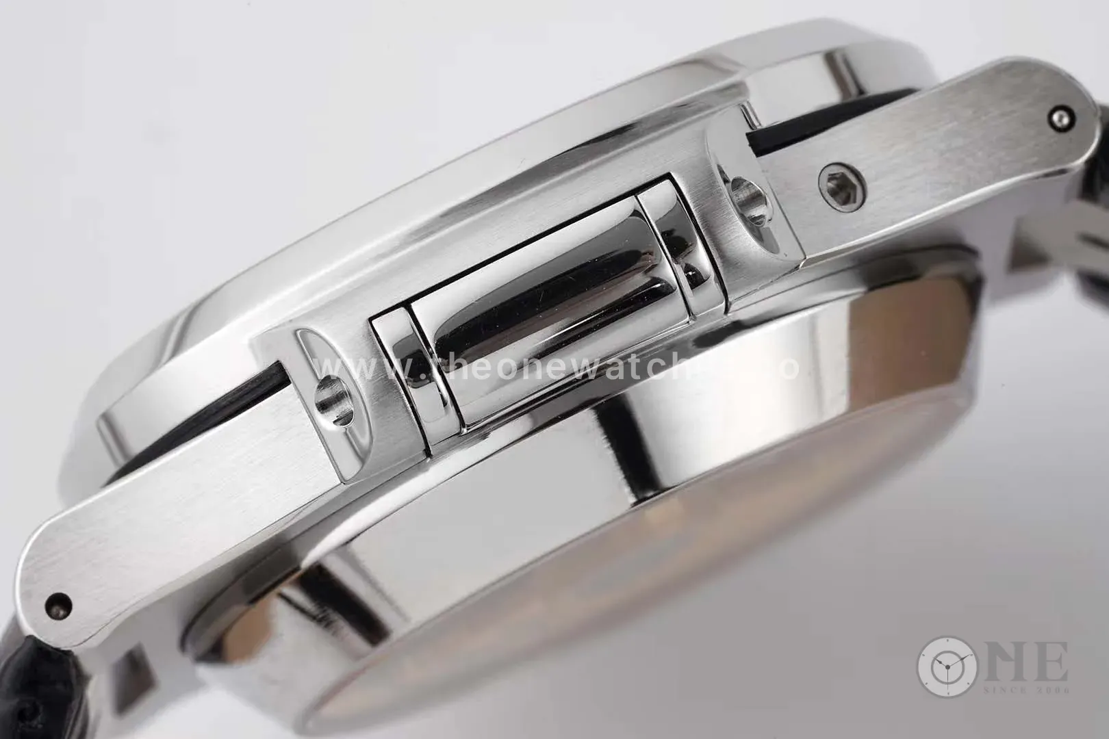Nautilus 5980/1A-019 White Dial in Steel on Leather Strap - Image 8