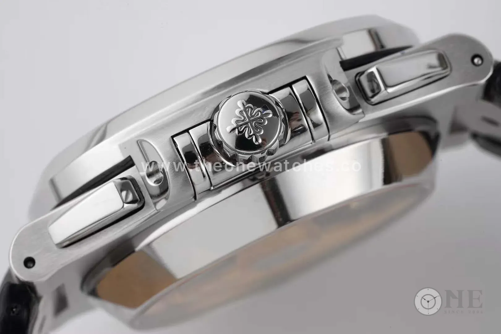 Nautilus 5980/1A-001 Blue Dial in Steel on Leather Strap - Image 8
