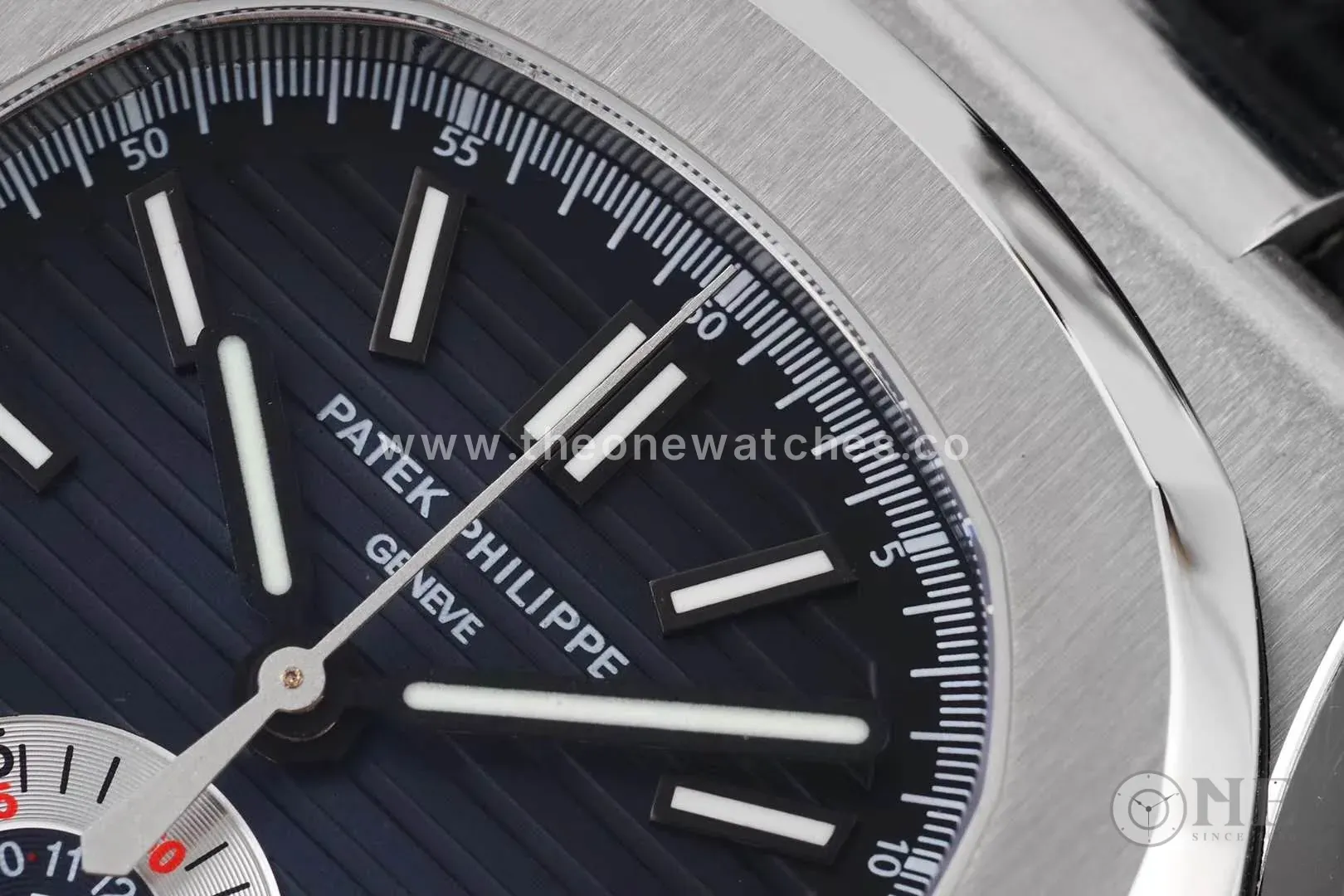Nautilus 5980/1A-001 Blue Dial in Steel on Leather Strap - Image 5