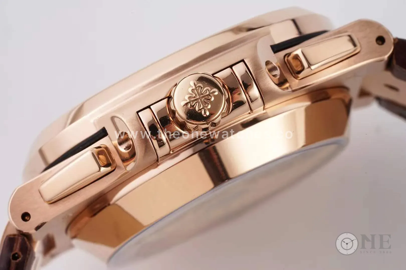 Nautilus Chronograph 5980/R-001 in Rose Gold on Brown Leather Strap - Image 8