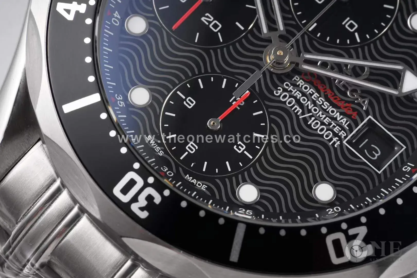 Seamaster Diver 300m Chronograph Black Dial on Bracelet - Image 5