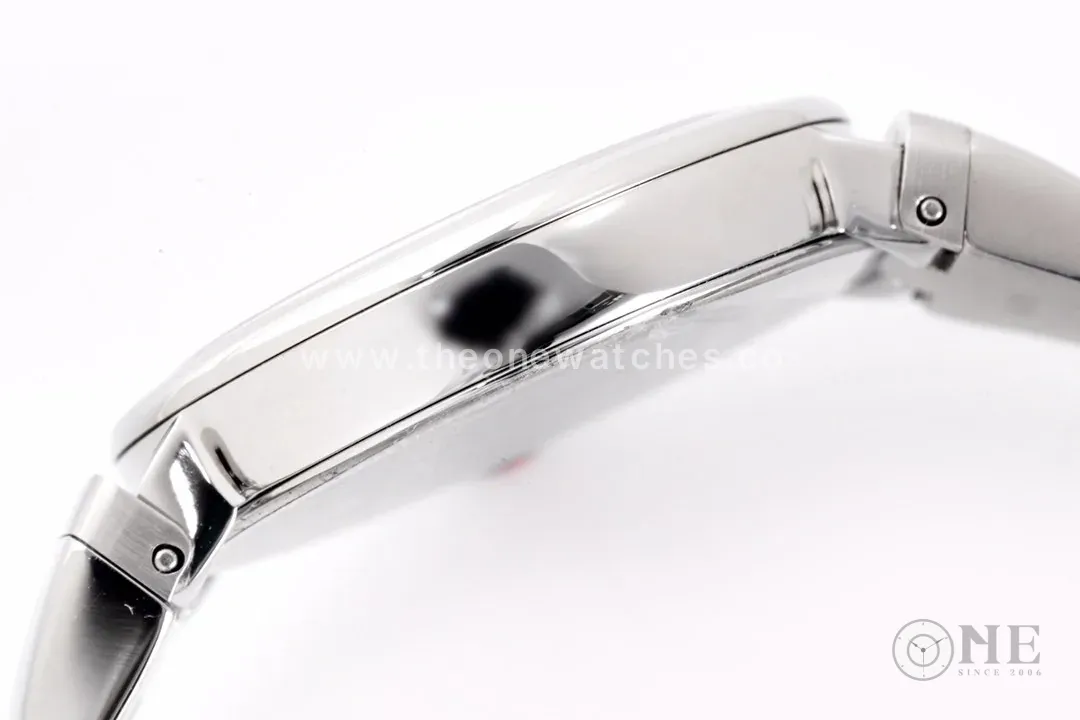 Lvcea Black Dial in Steel - Image 9