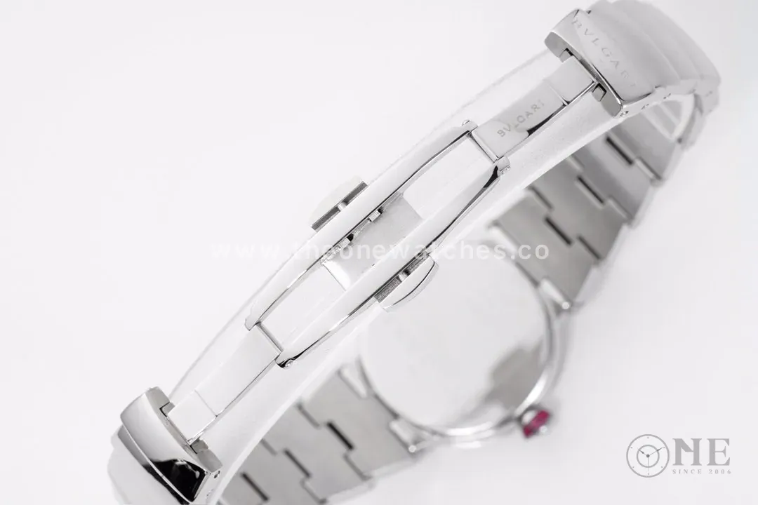 Lvcea Black Dial in Steel - Image 6