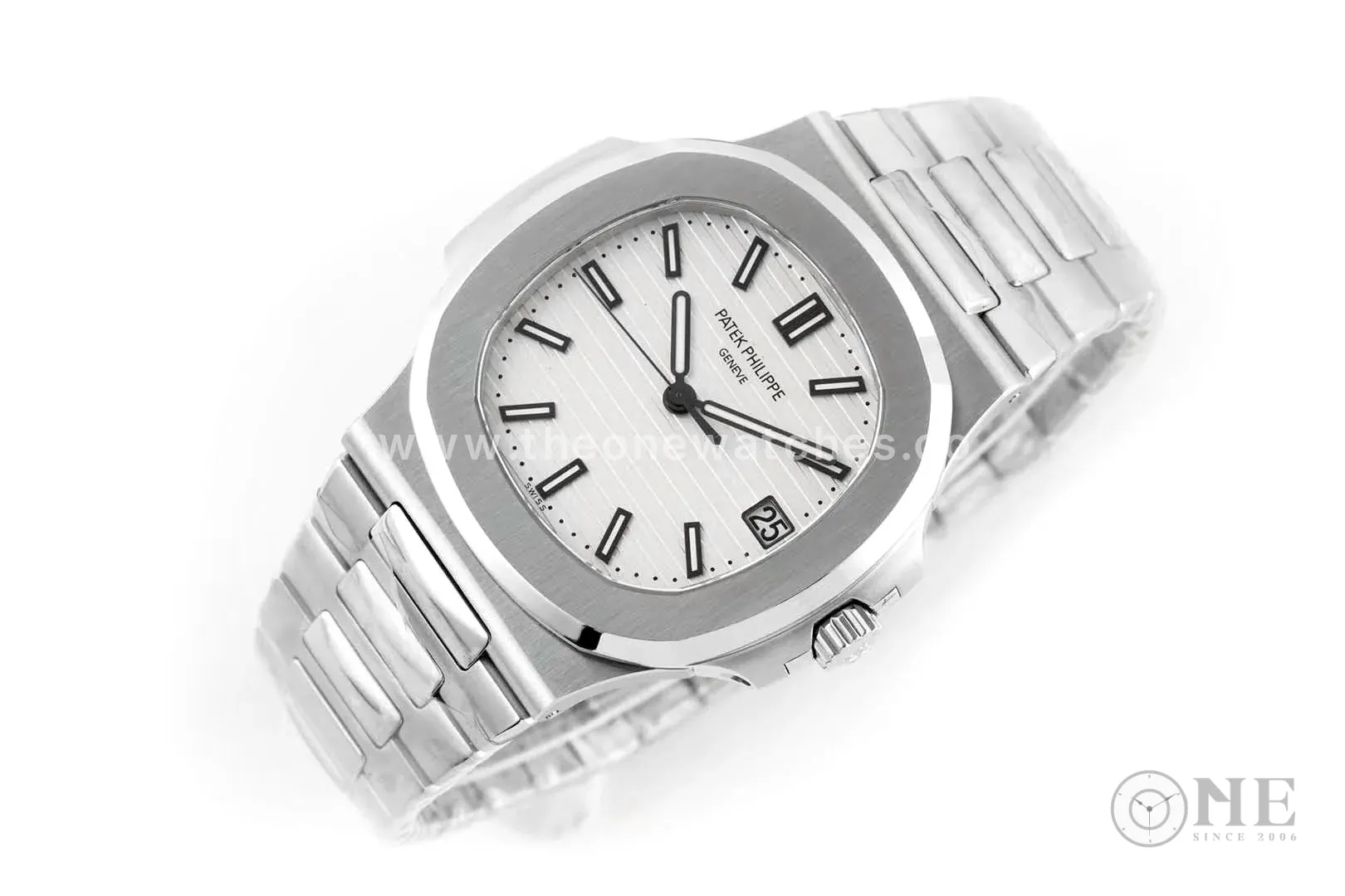 Nautilus Jumbo 5711/1A-011 White Dial - Image 3