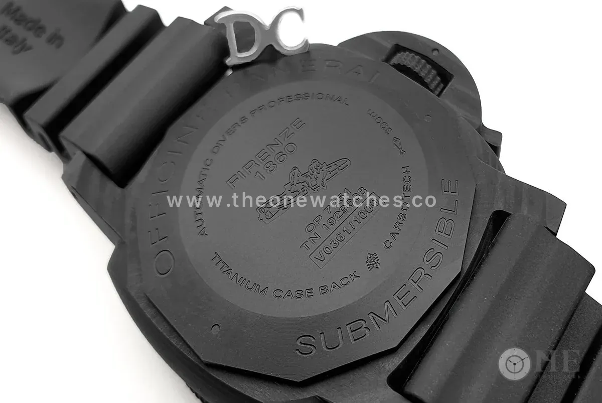 PAM960 Luminor Submersible Carbotech - Imagen 5