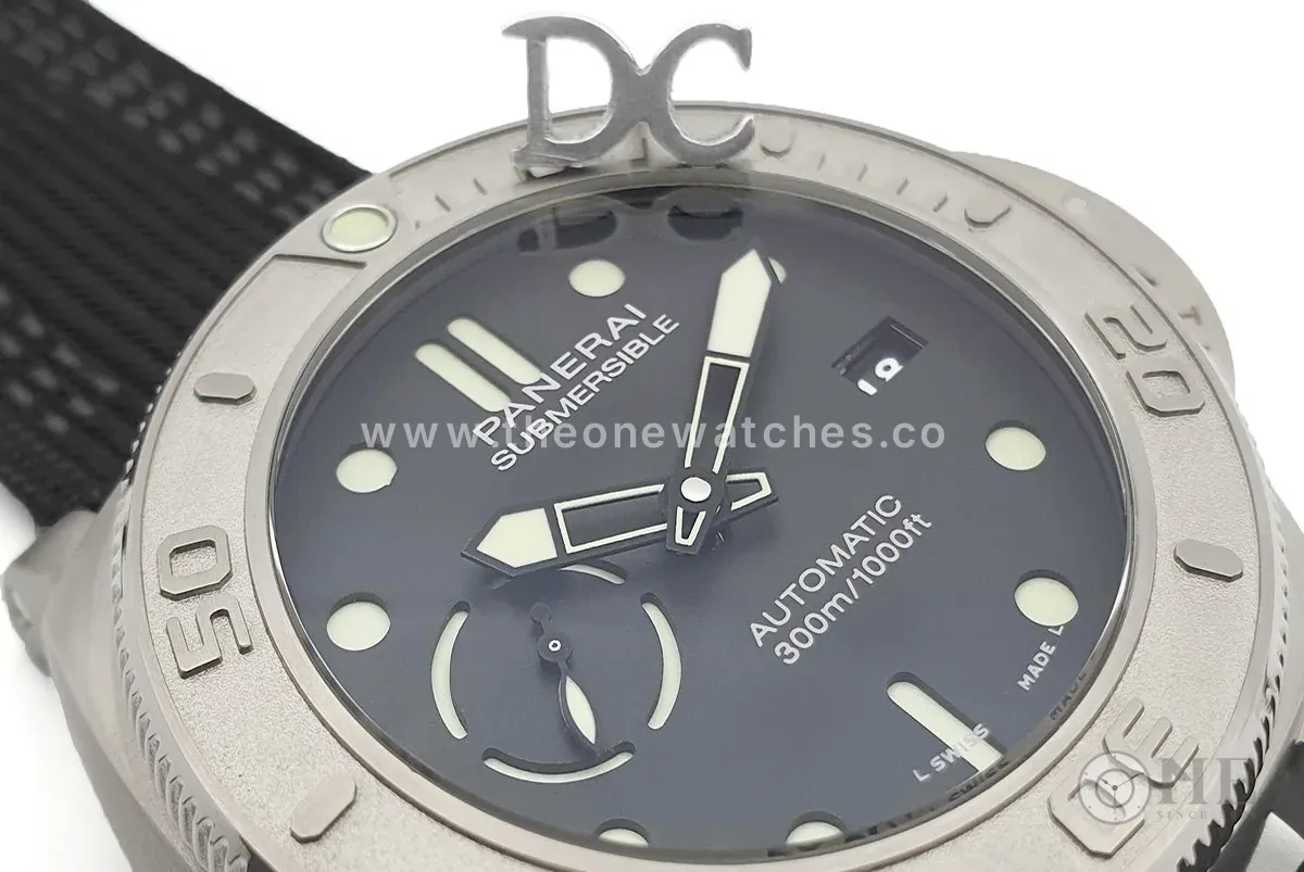PAM984 Submersible Mike Horn Edition - immagine 3