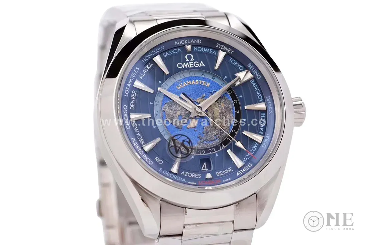 Seamaster Aqua Terra Worldtimer Master Chronometer cadran bleu sur bracelet – Image 4