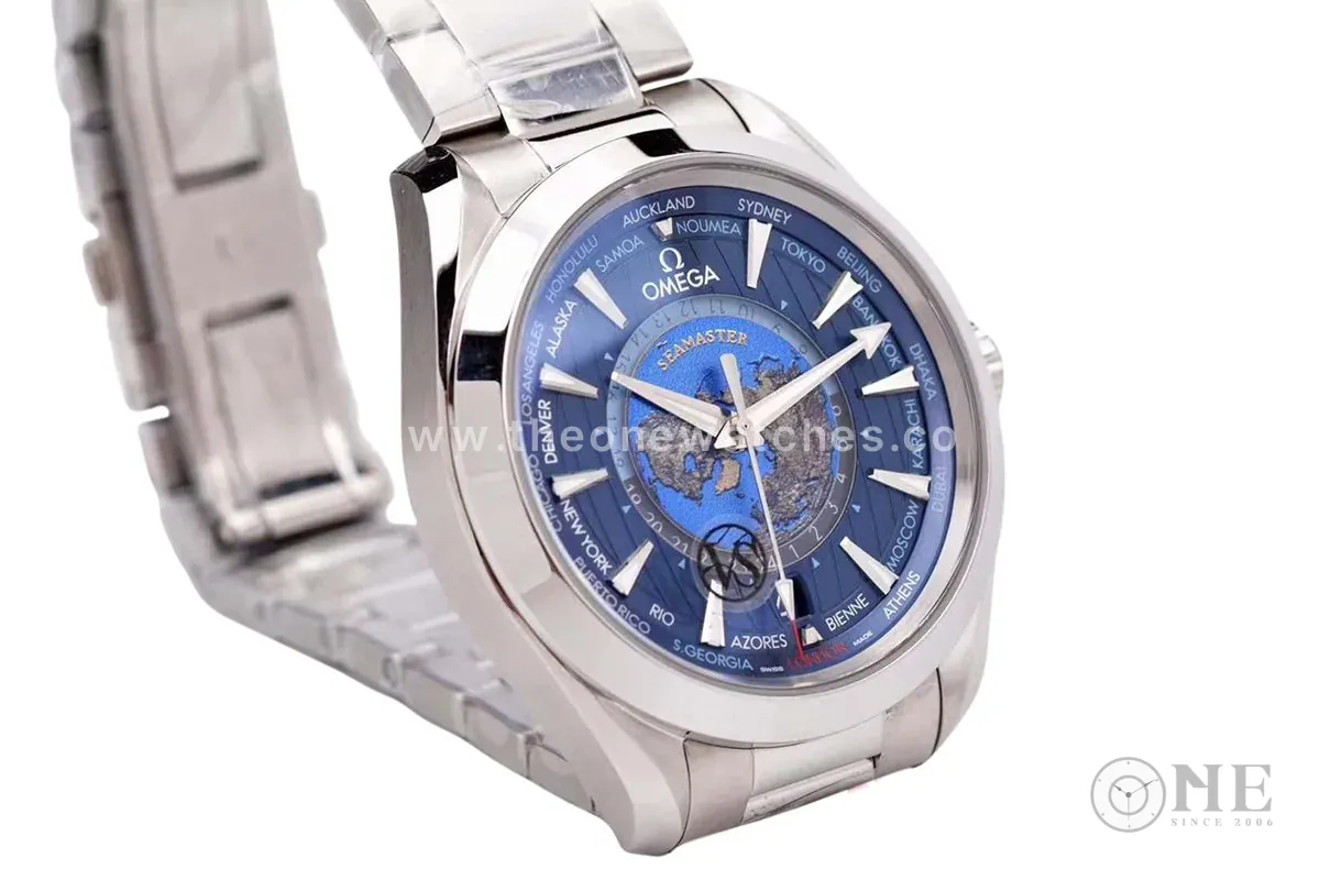 Seamaster Aqua Terra Worldtimer Master Chronometer cadran bleu sur bracelet – Image 6