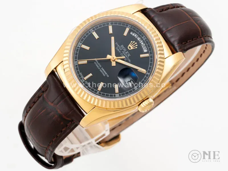 Day-Date 40 quadrante nero in oro giallo su cinturino in pelle - immagine 2
