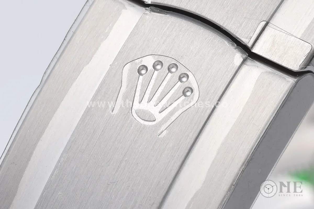 Oyster Perpetual 41mm Green Dial 124300 - Image 11