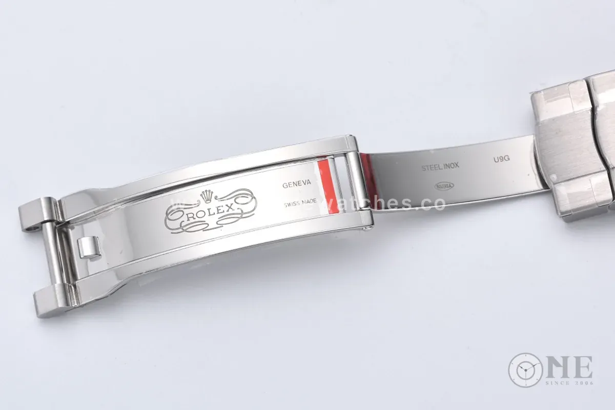Oyster Perpetual 41mm esfera plateada 124300 - Imagen 9