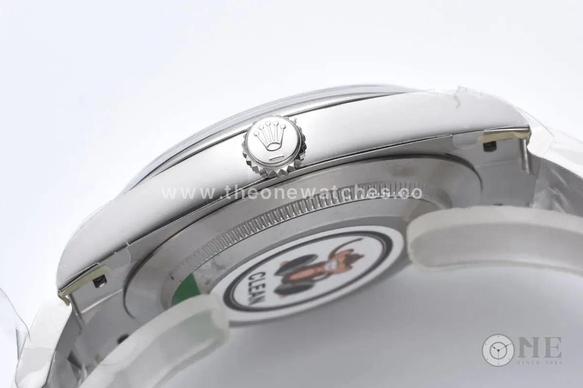 Oyster Perpetual 41mm esfera plateada 124300 - Imagen 4