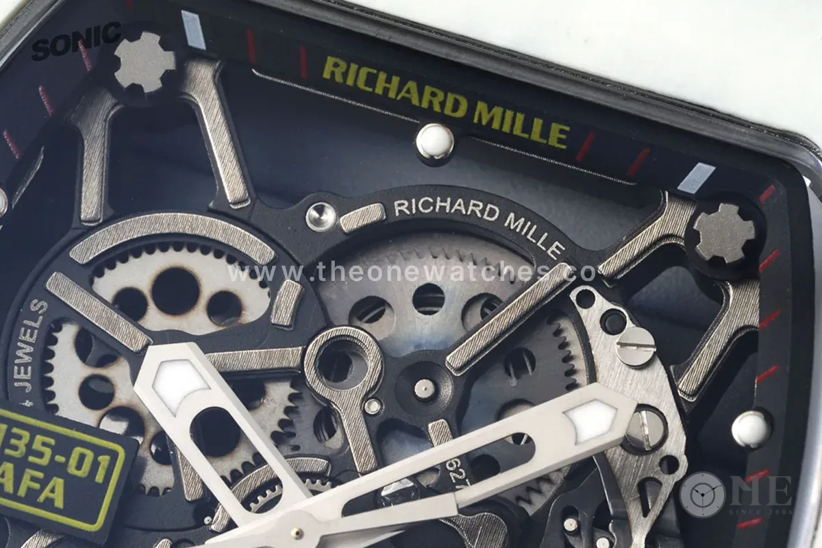 RM 035-01 Rafael Nadal NTPT bianco su cinturino in gomma rosso (Sonic) - immagine 4