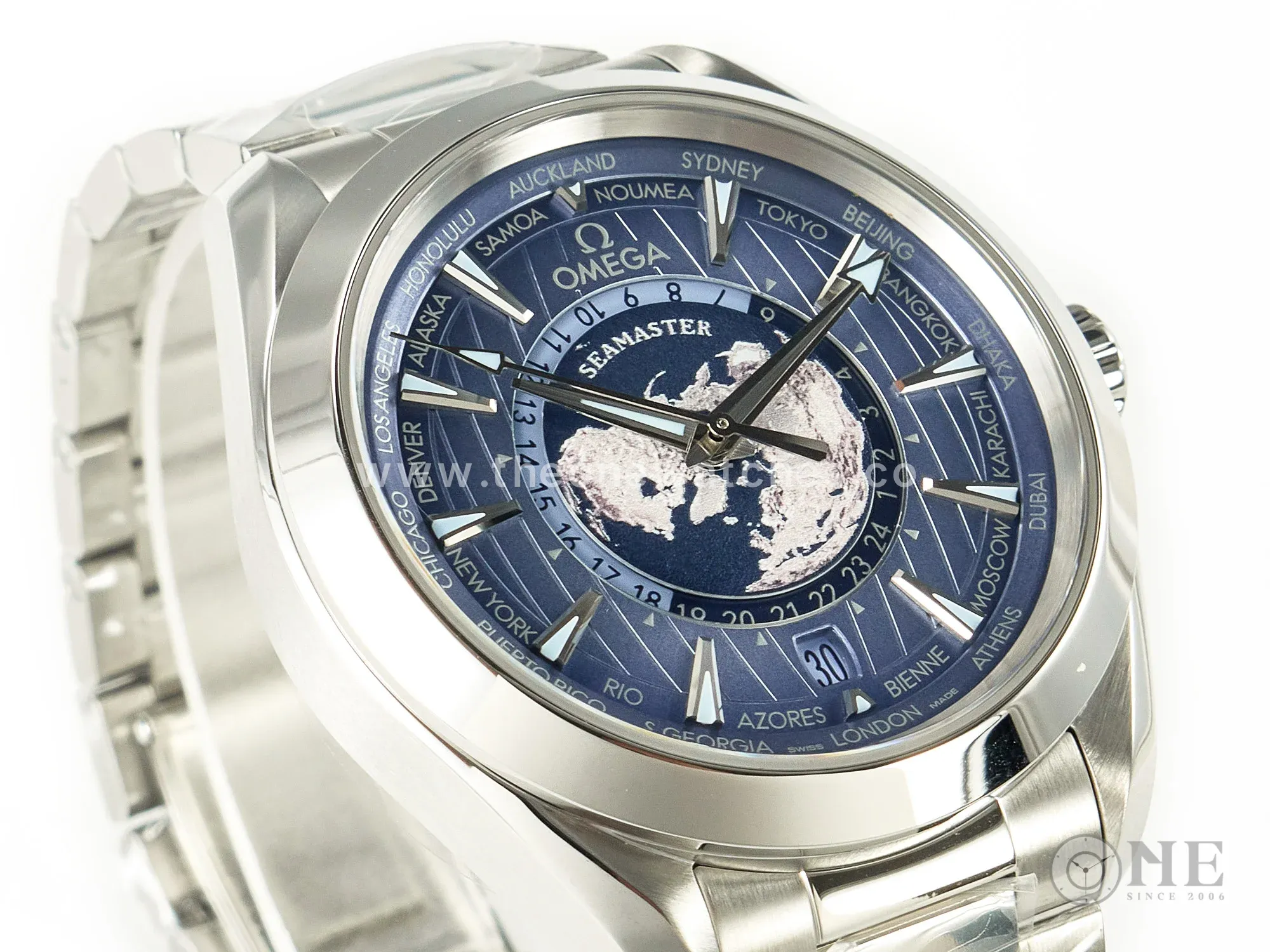 Aqua Terra 150M 43mm Worldtimer 24 VSF 1:1 Best Edition Summer Blue Dial on SS Bracelet A8938 Super Clone