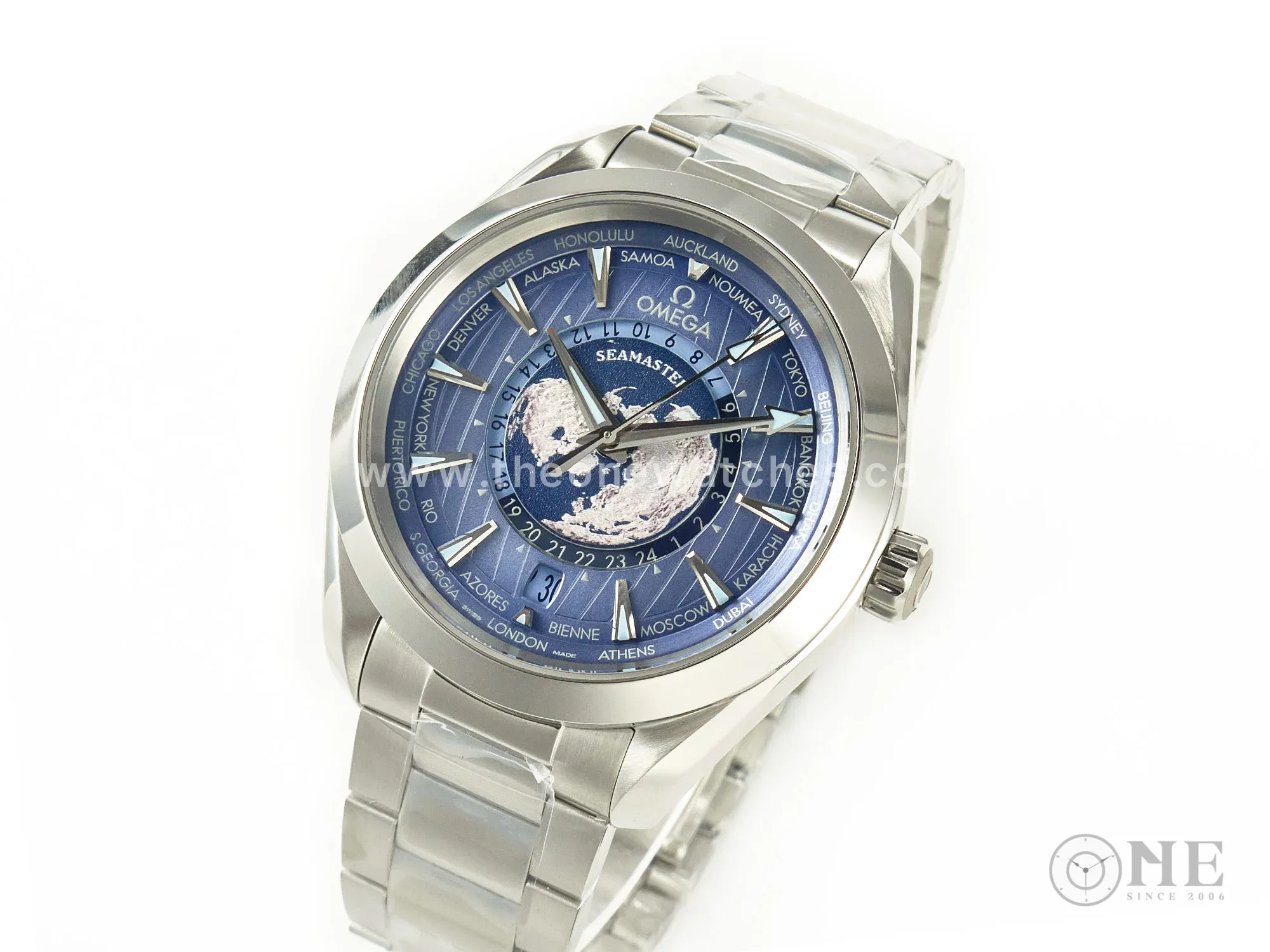 Aqua Terra 150M 43mm Worldtimer 24 VSF 1:1 Best Edition Summer Blue Dial on SS Bracelet A8938 Super Clone