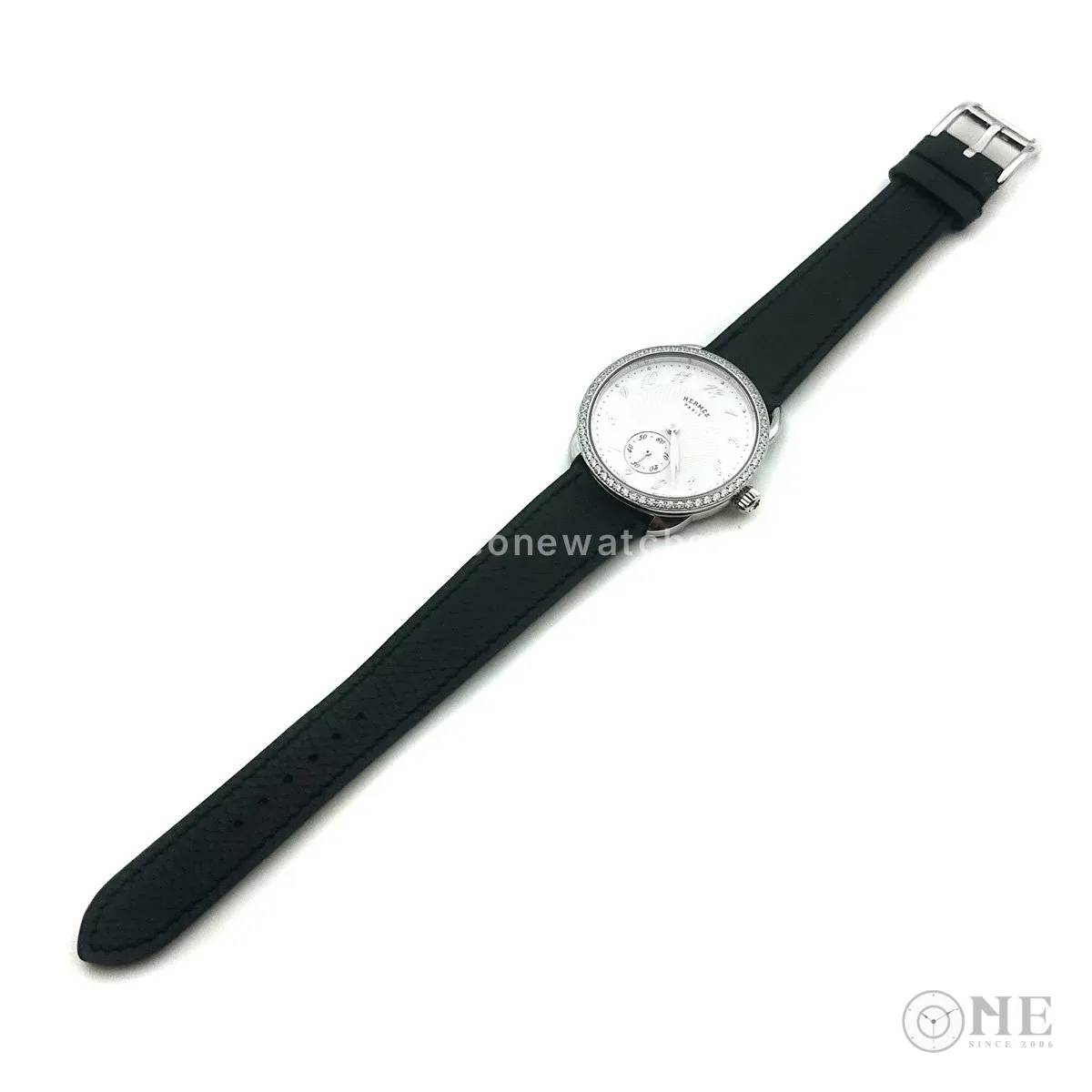 Arceau Petite Steel with Diamond Bezel on Black Epsom Leather Strap