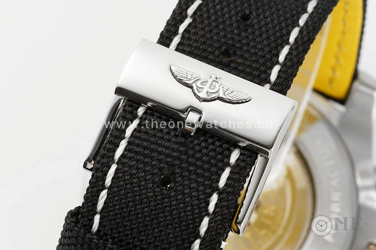 Avenger B01 Chronograph 45 Black Dial in Steel