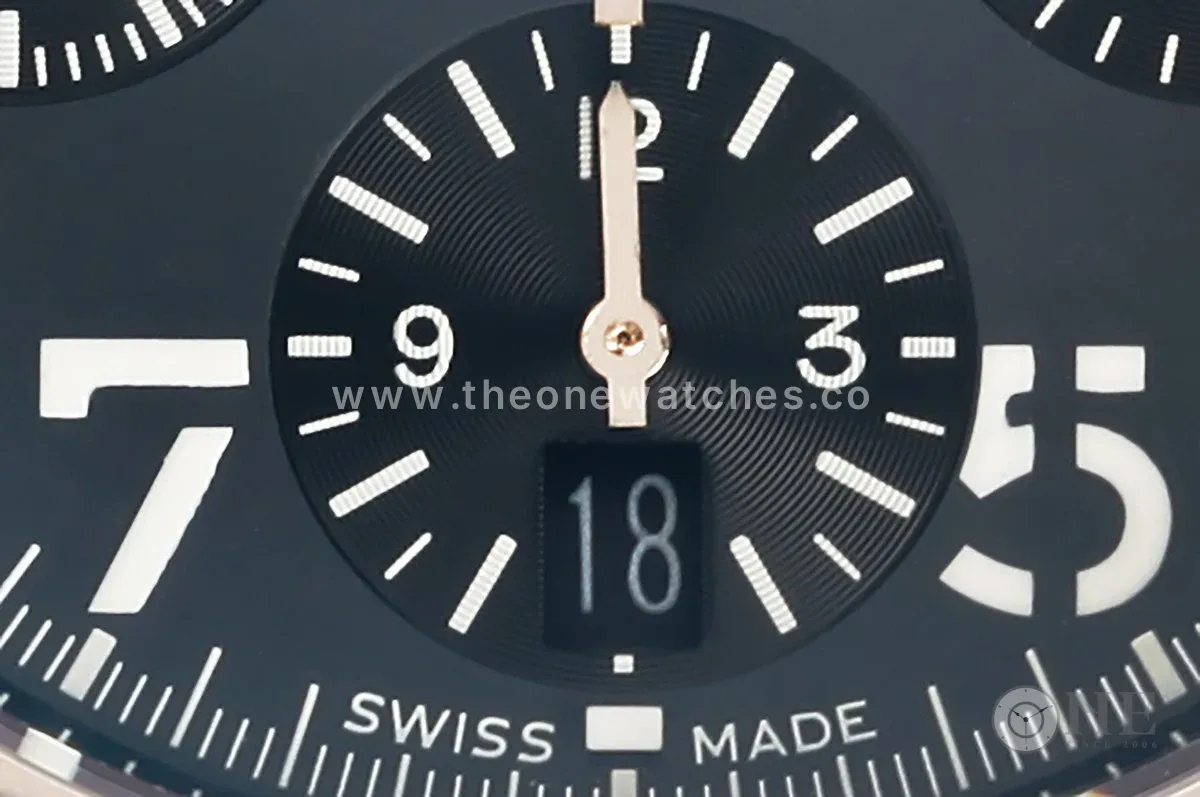 Avenger B01 Chronograph 45 Black Dial in Steel