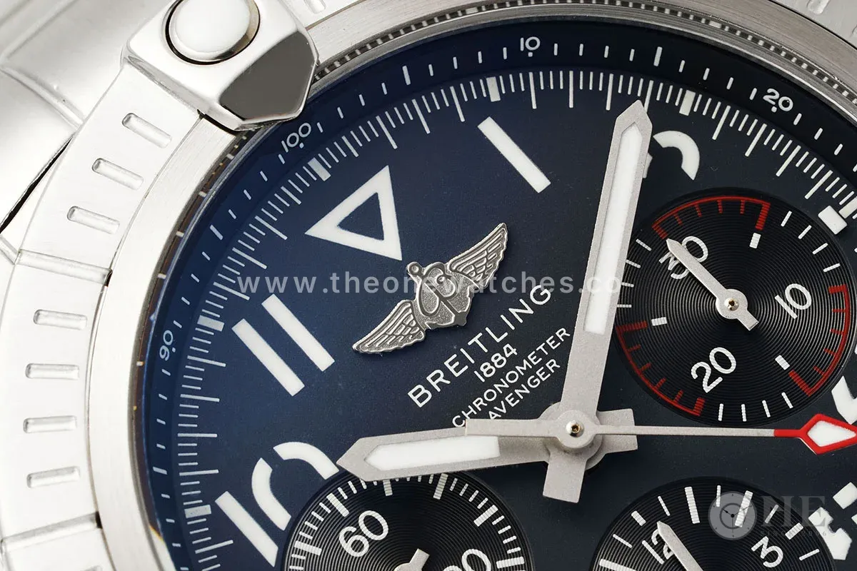 Avenger B01 Chronograph 45 Black Dial in Steel on Bracelet