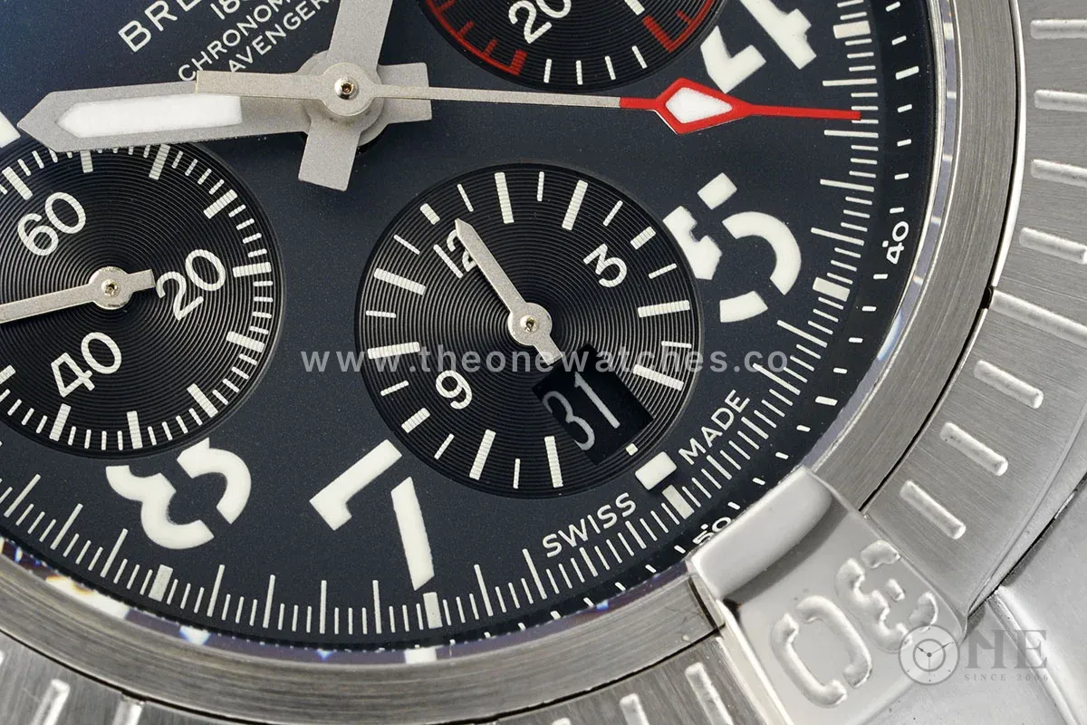 Avenger B01 Chronograph 45 Black Dial in Steel on Bracelet