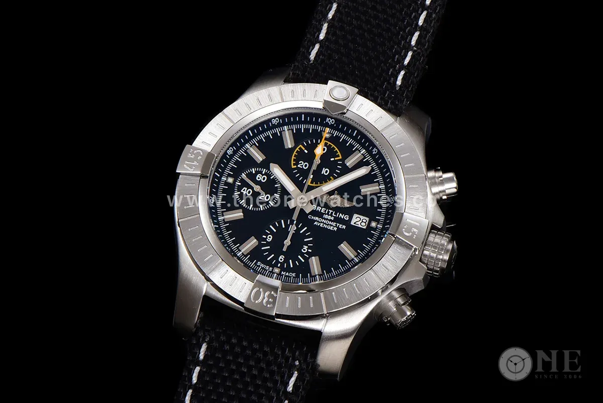 Avenger Bandit Black Dial in Steel