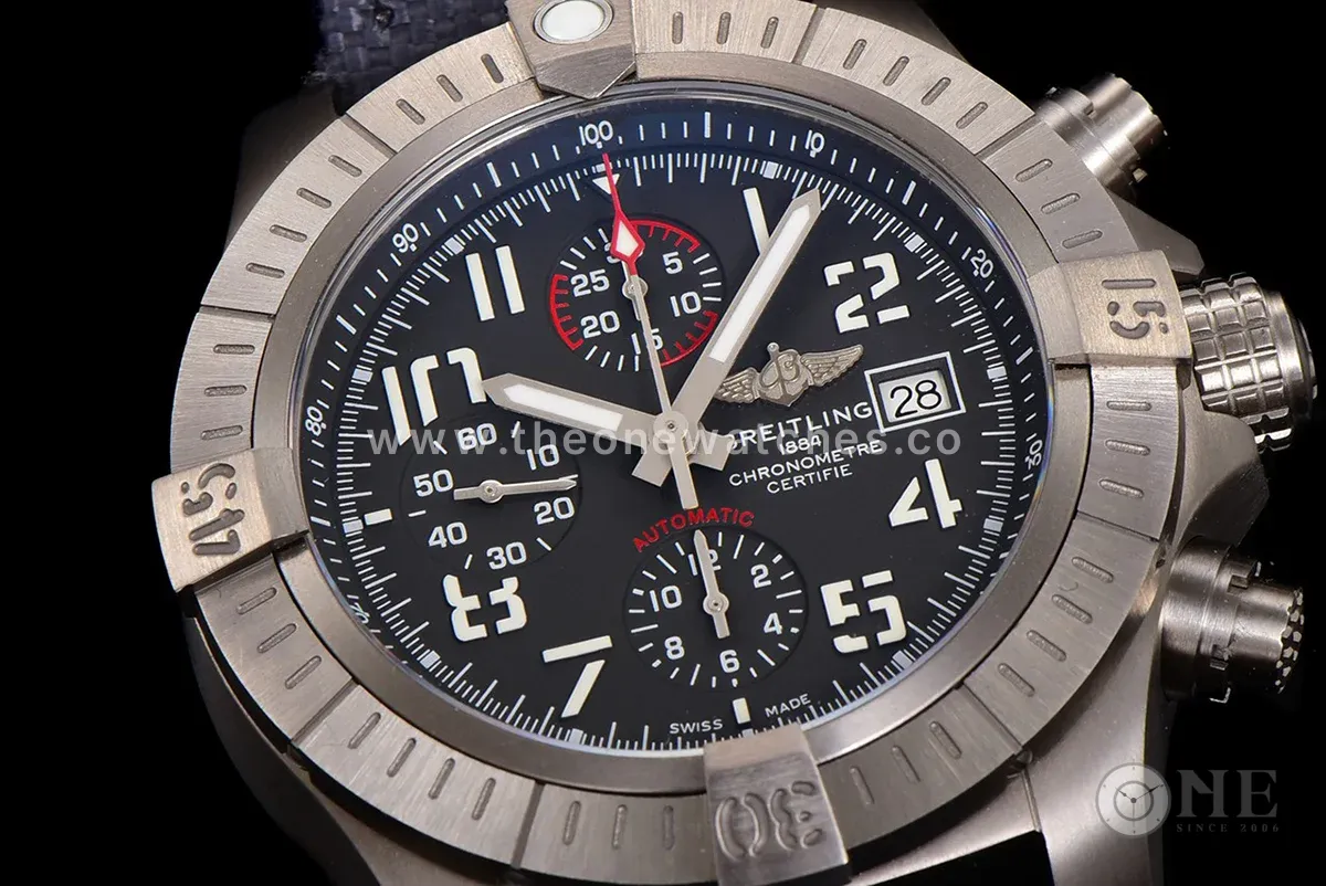 Avenger Bandit Black Dial in Titanium