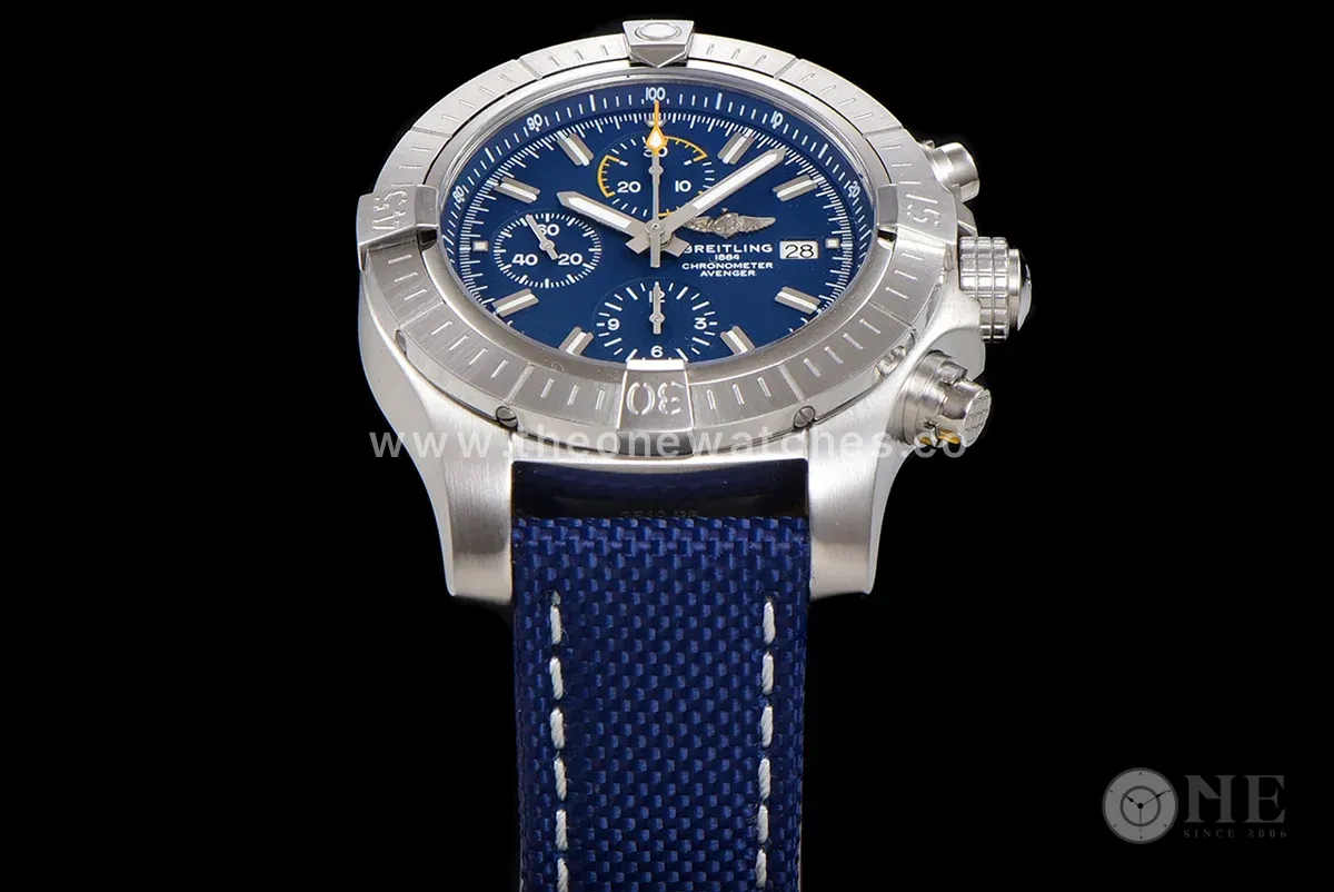 Avenger Bandit Blue Dial in Steel