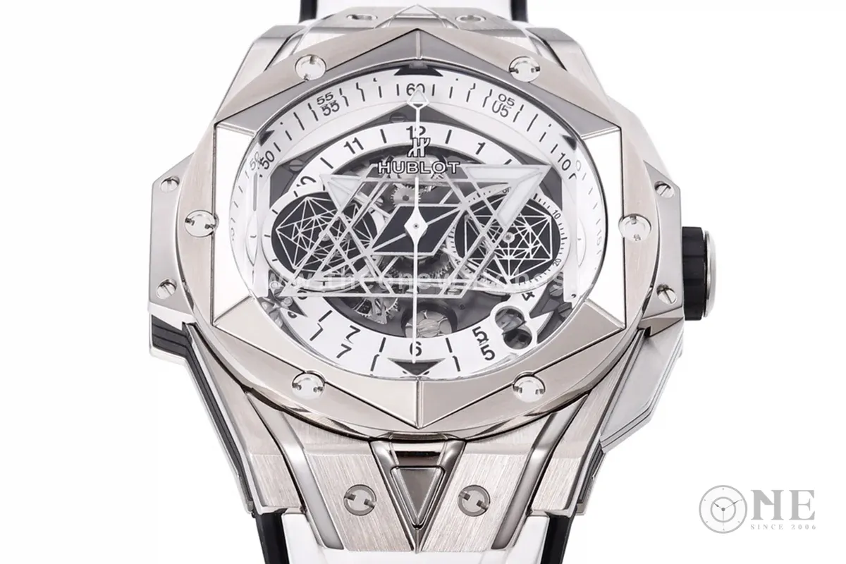 Big Bang Sang Bleu II White Dial in Titanium