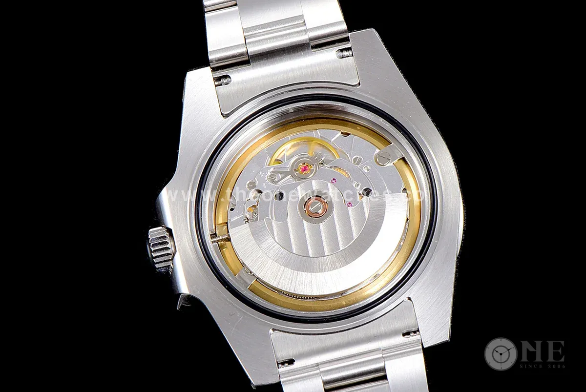 Blaken Submariner 116610 Hulk Dial on Bracelet