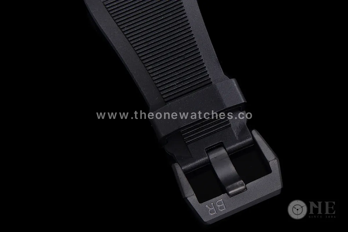 BR 03-92 Green Dial in PVD
