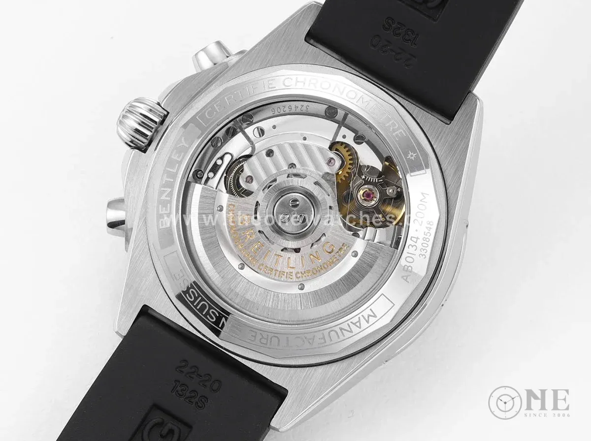 Chronomat B01 42 White Dial Ref. AB0134101G1A1