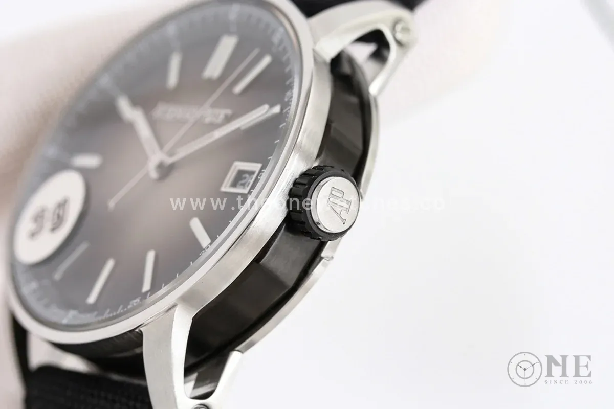 CODE 11.59 Ref.15210 Brown Dial