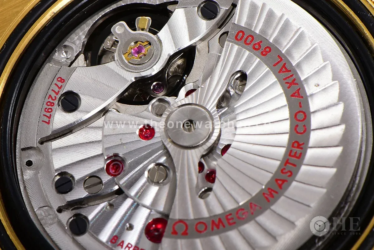Constellation Co-Axial Master Chronometer 41mm Black Dial in Yellow Gold