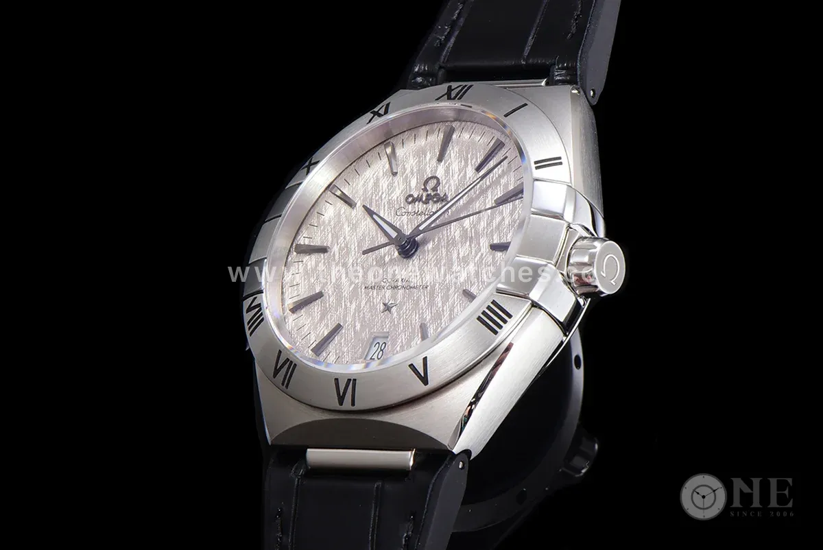Constellation Co-Axial Master Chronometer 41mm White Dial