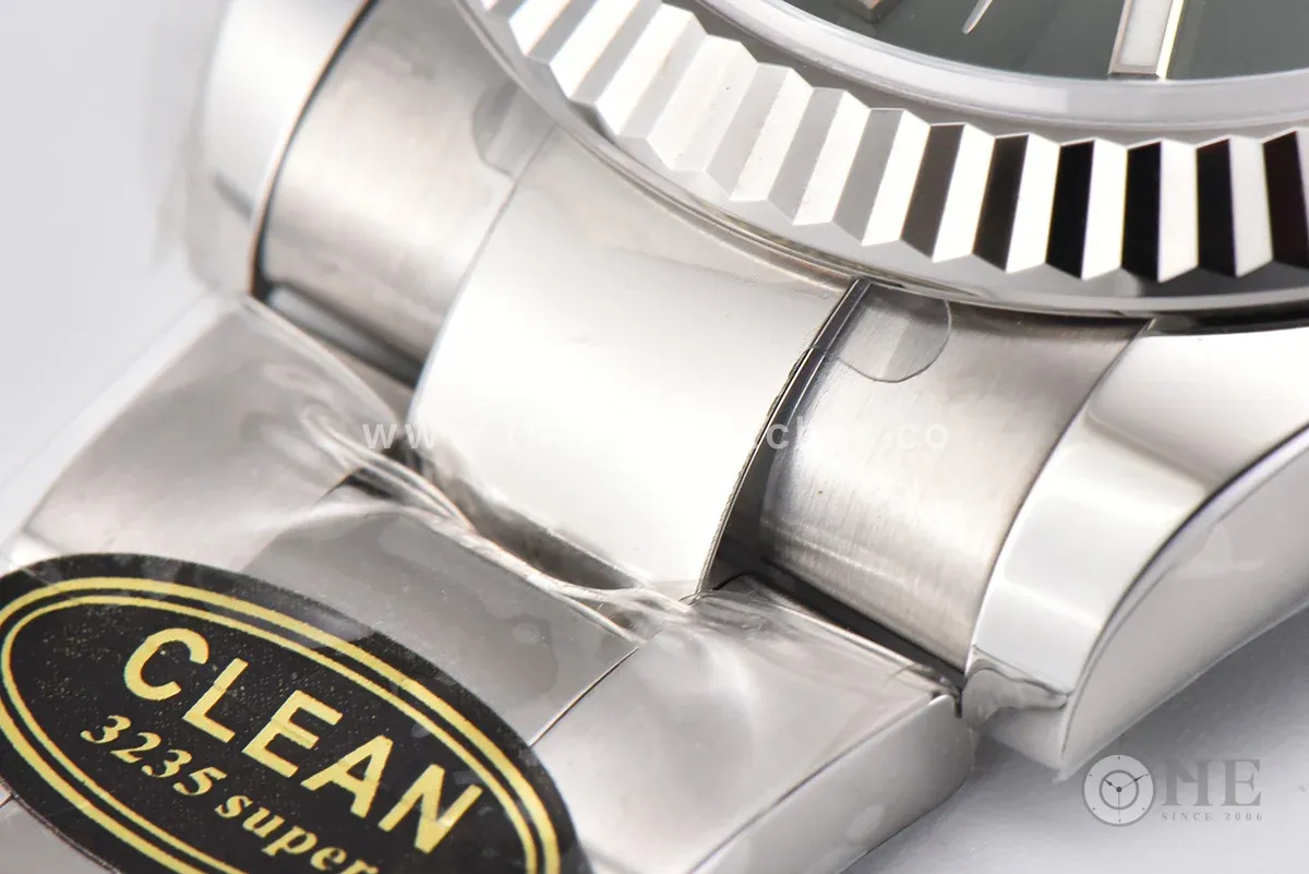 Datejust 41 126334 White Dial Stick Markers on Oyster Bracelet