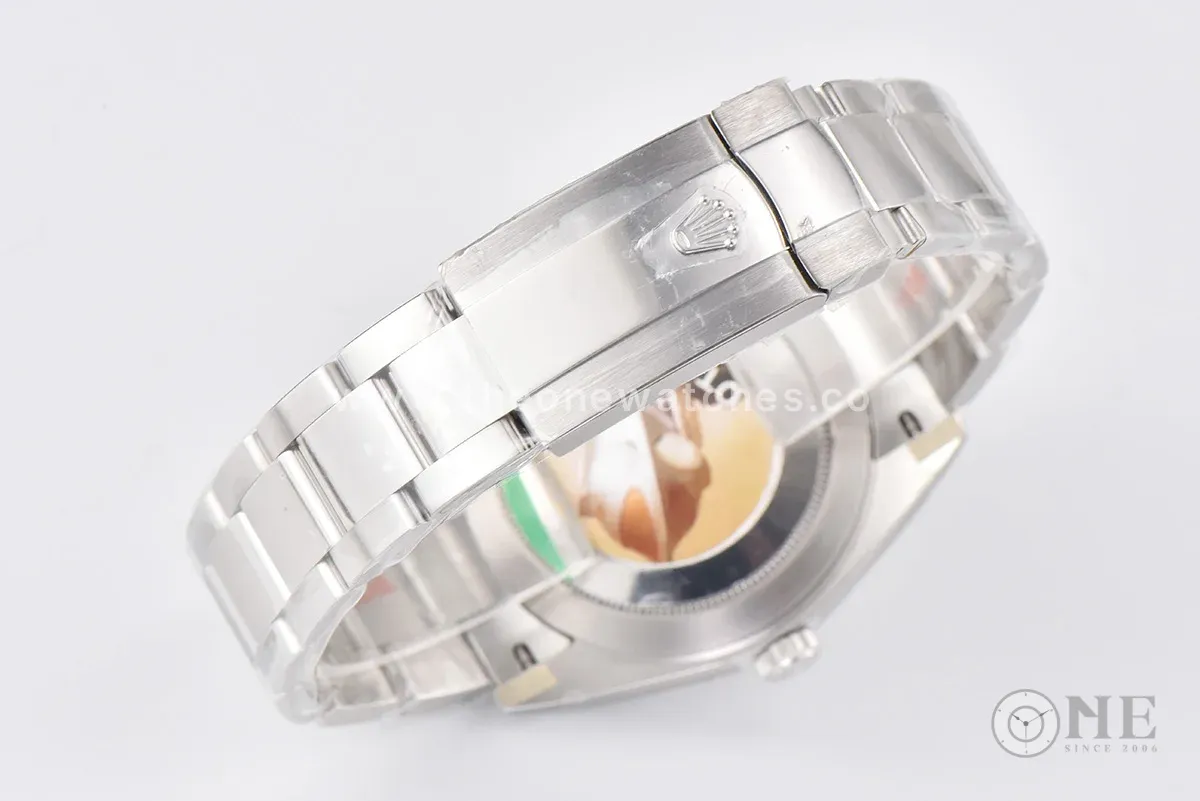 Datejust 41 126334 White Dial Stick Markers on Oyster Bracelet