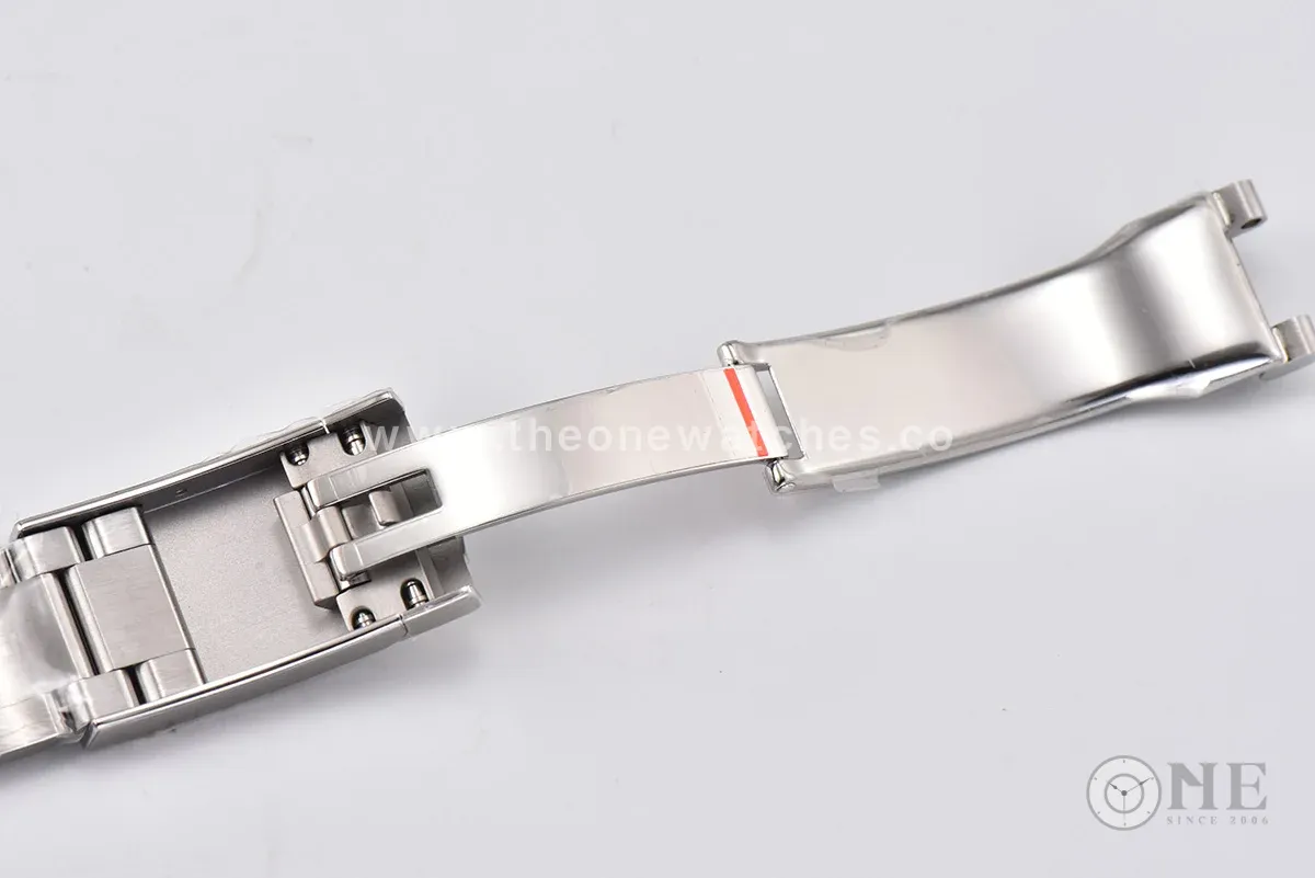 Datejust 41 126334 White Dial Stick Markers on Oyster Bracelet