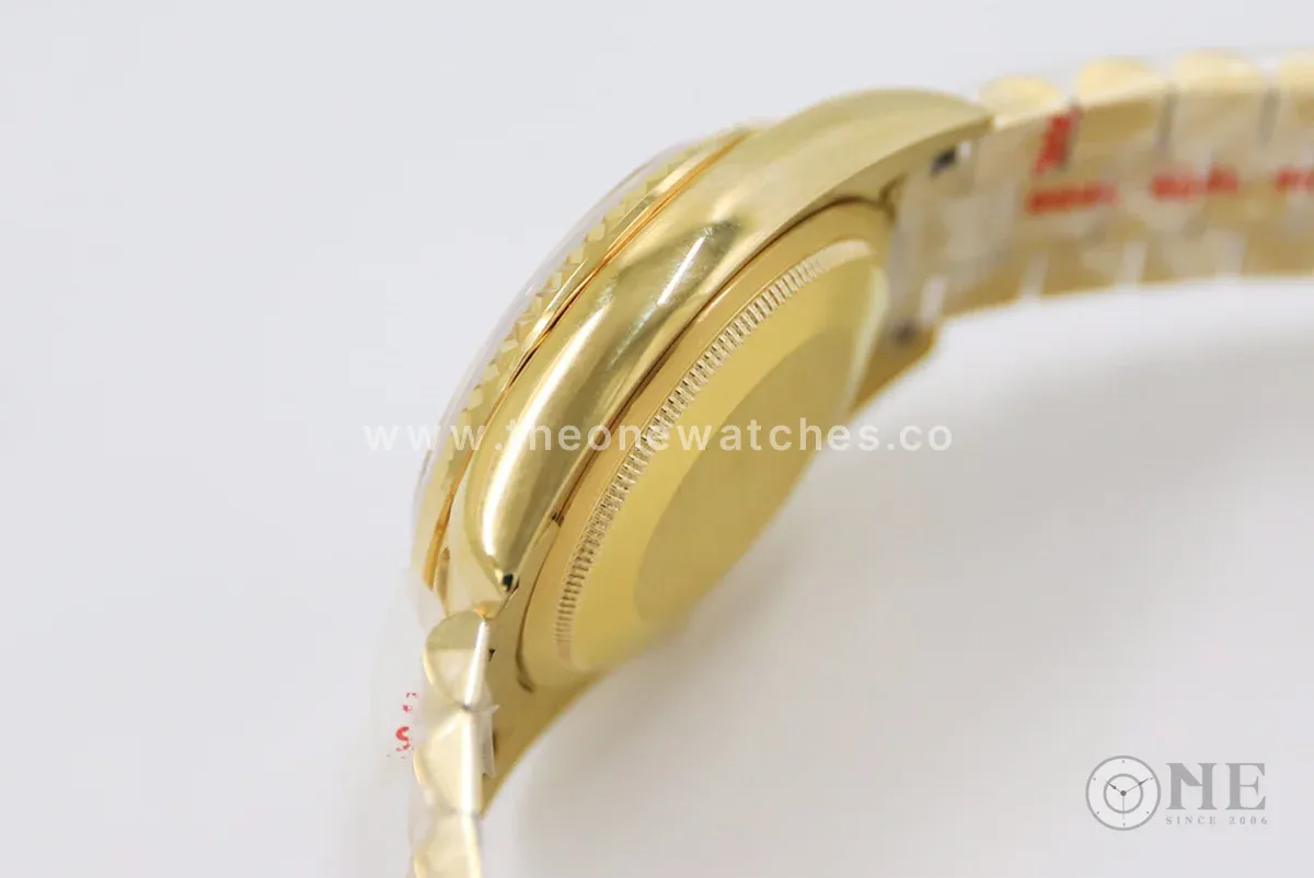 Daydate 36 128238 Malachite Dial in Yellow Gold
