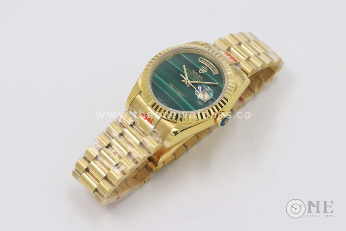Daydate 36 128238 Malachite Dial in Yellow Gold