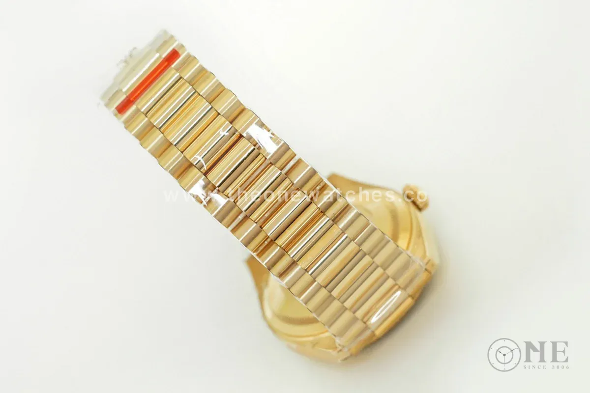 Daydate 36 128238 MOP Dial in Yellow Gold