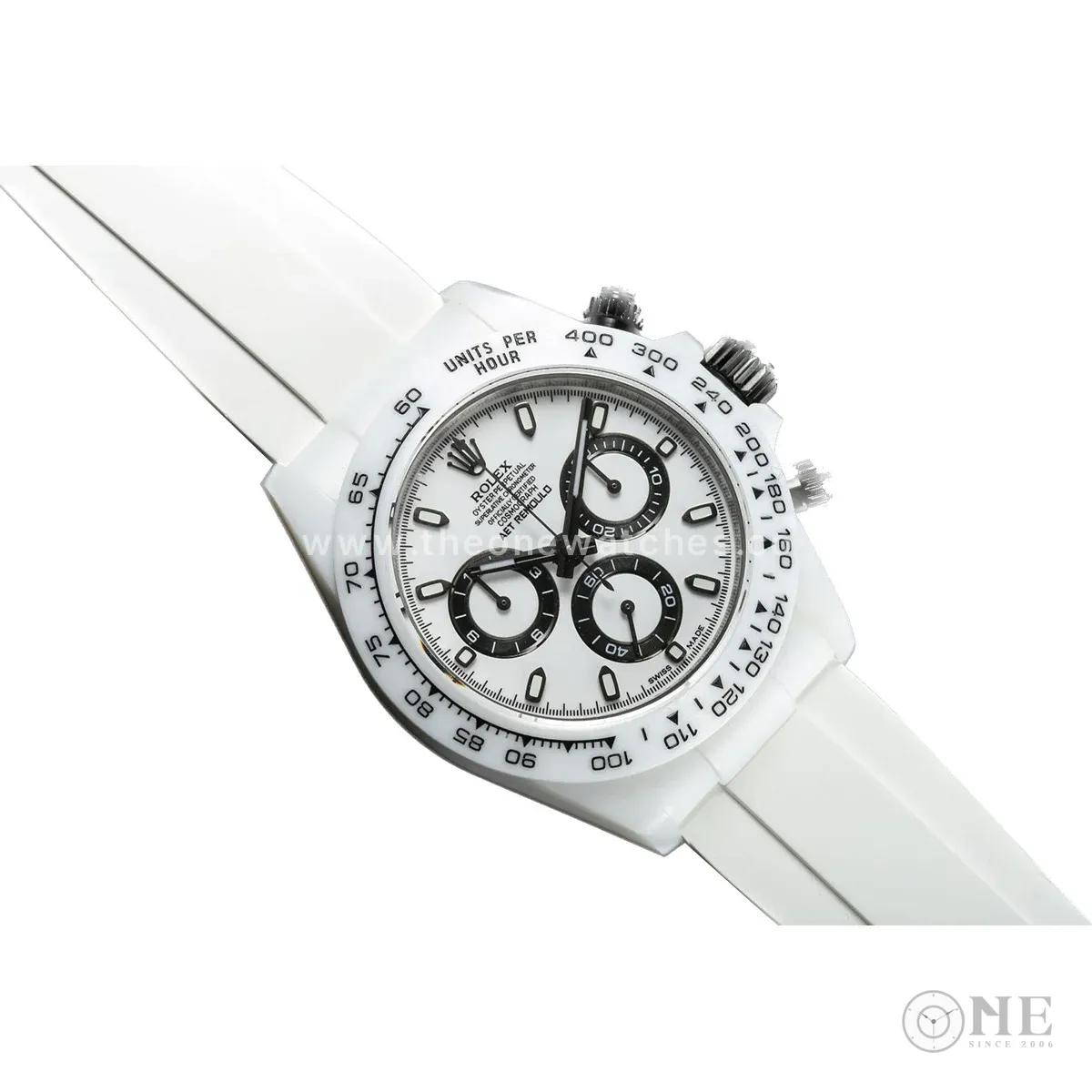 Daytona AET White Classic on Rubber Strap