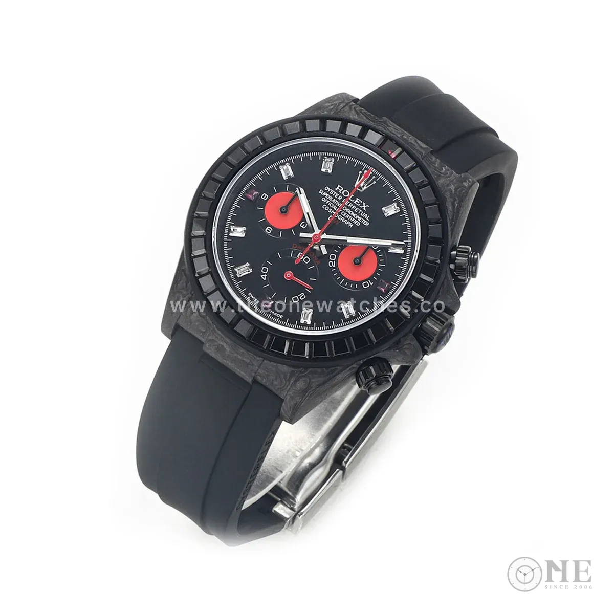 DIW Daytona Rainbow Black Carbon with Black Rubber Strap