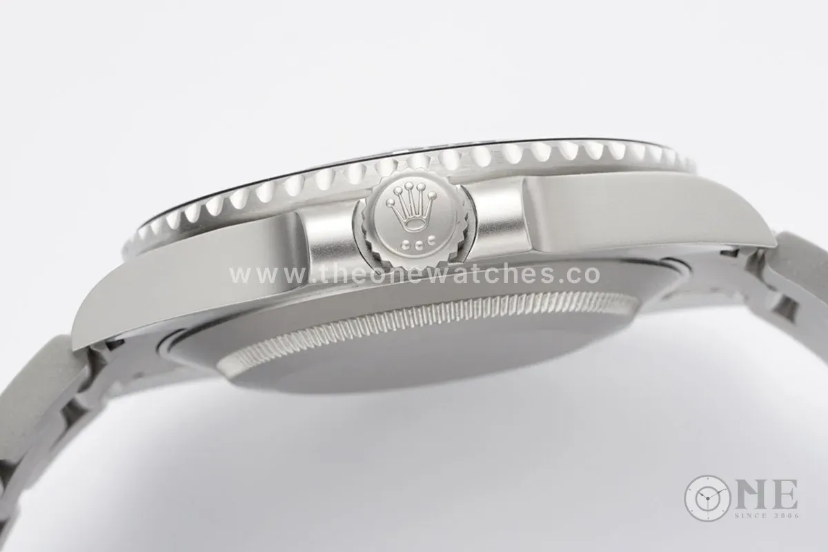 DIW Submariner Dune Creme Dial