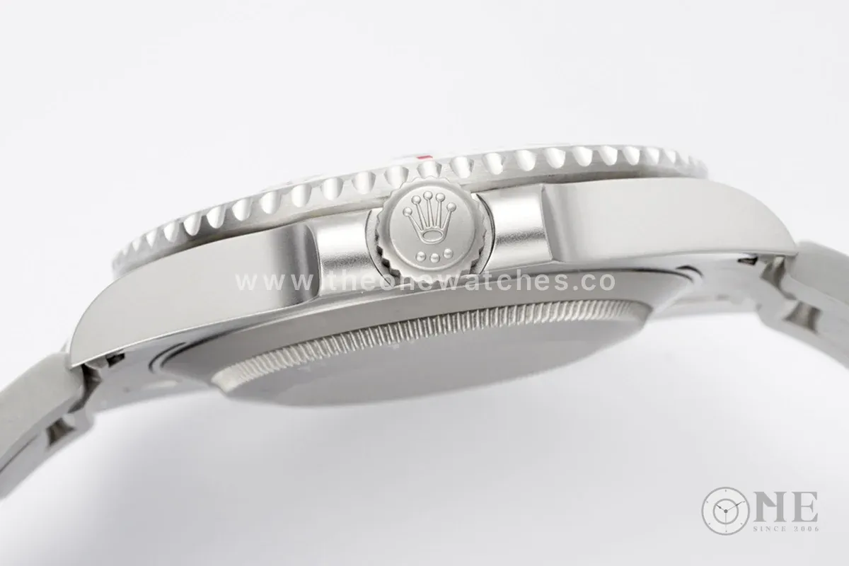 DIW Submariner Fuchsia Pink Dial